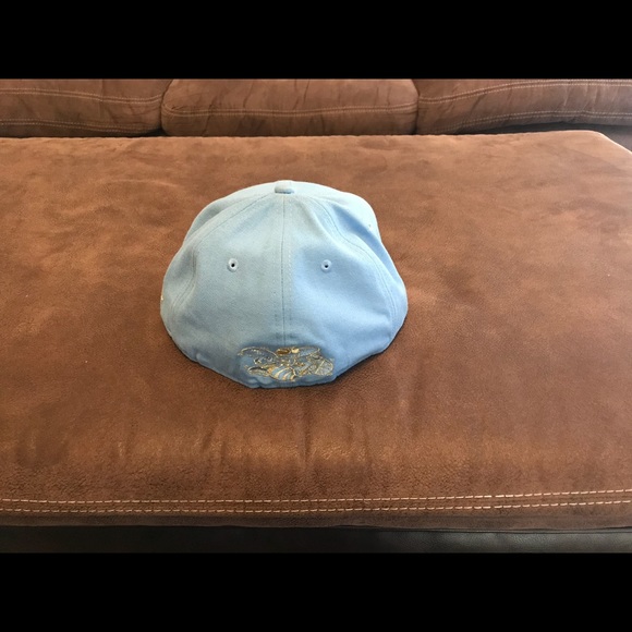 New Era Charlotte Hornets Fitted Hat - Picture 3 of 5